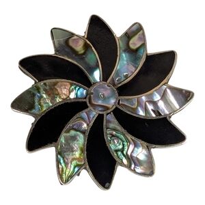 Vintage Alpaca Mexico Flower Pinwheel Abalone & Black Onyx Pendant Or Brooch